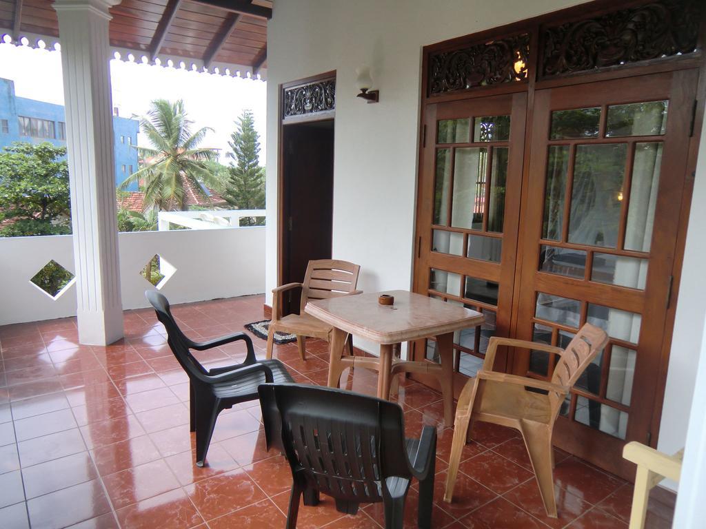 The Oasis Villa Hikkaduwa Habitación foto